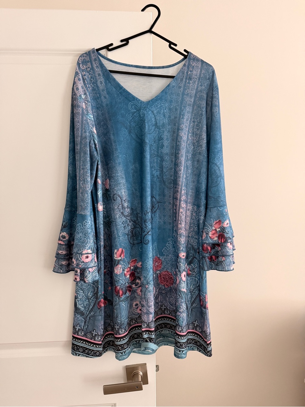 SHEIN Blue Floral V-Neck Long Sleeve Dress with Pink Accents